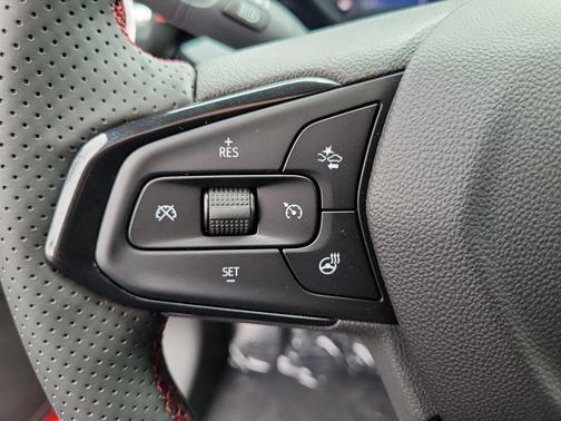 Apex Red 2026 Chevrolet Trax FWD 2RS