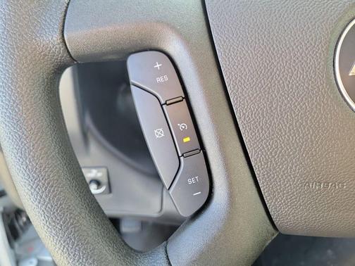 Summit White 2026 Chevrolet Express 3500 3500 Extended Wheelbase, WT, RWD