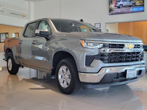 2025 Chevrolet Silverado 1500 LT
