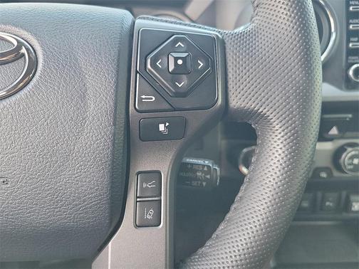 2020 Toyota Tacoma TRD Sport