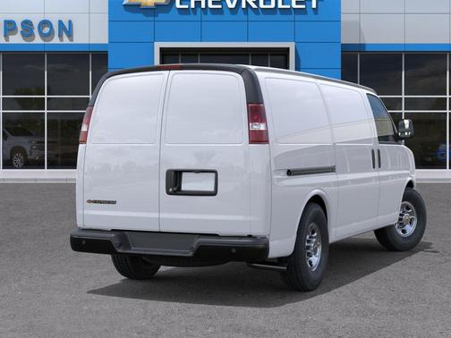 Summit White 2026 Chevrolet Express 2500 LT