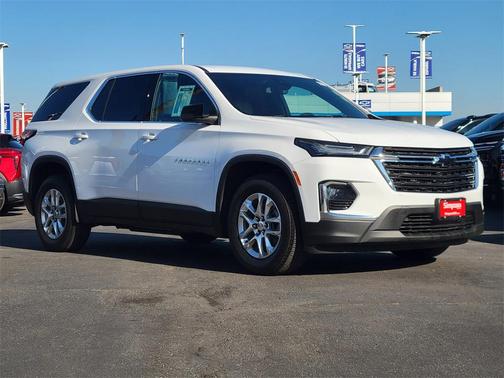 2022 Chevrolet Traverse LS