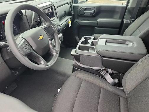 2025 Chevrolet Silverado 2500 Custom