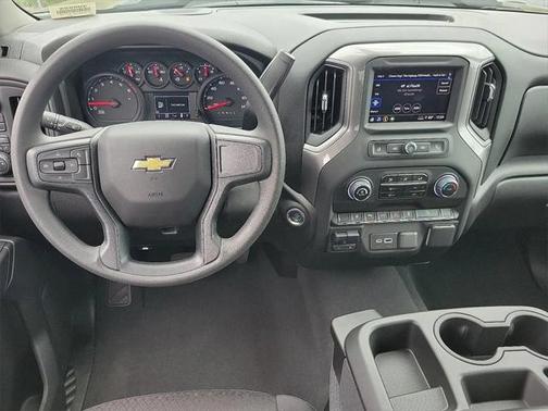 2025 Chevrolet Silverado 2500 Custom