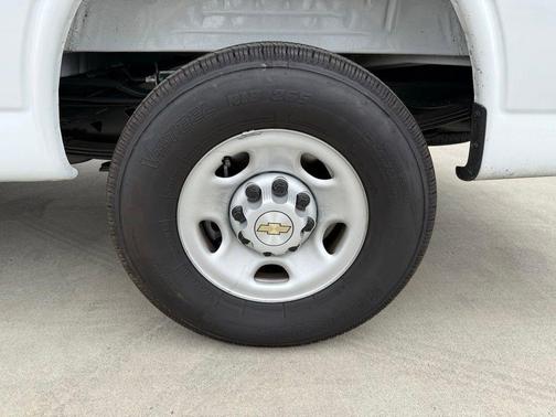 Summit White 2025 Chevrolet Express 2500 Work Van