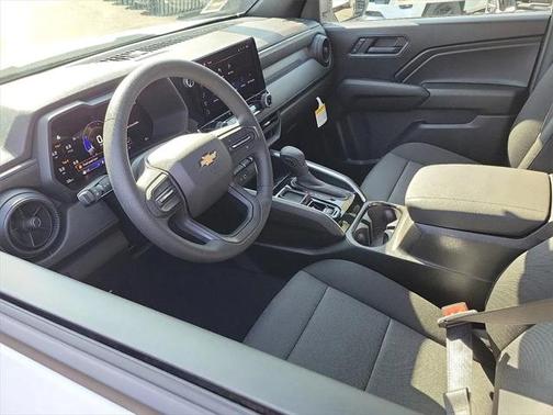 2025 Chevrolet Colorado WT