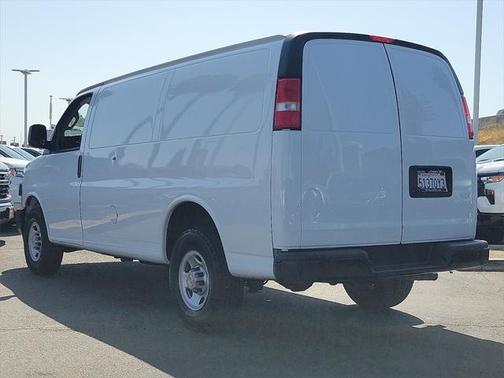 2021 Chevrolet Express 2500 RWD 2500 Regular Wheelbase WT