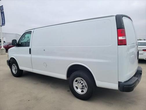 2021 Chevrolet Express 2500 RWD 2500 Regular Wheelbase WT