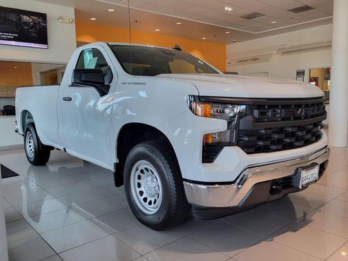 2025 Chevrolet Silverado 1500 WT