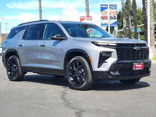 Sterling Gray Metallic 2026 Chevrolet Traverse RS