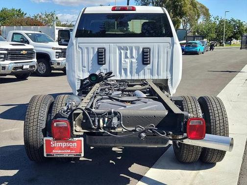 2025 Chevrolet Silverado 3500 WT