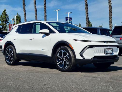 2026 Chevrolet Equinox EV LT