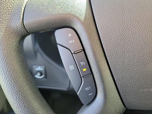 2026 Chevrolet Express 2500 2500 Regular Wheelbase, WT, RWD