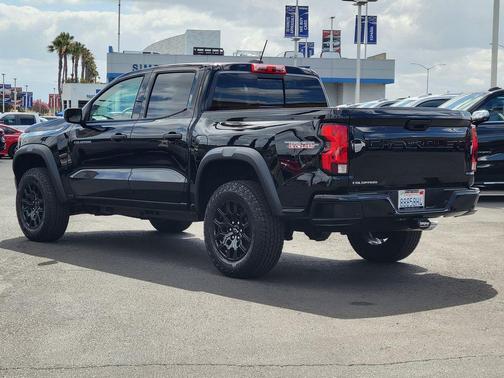 Black 2026 Chevrolet Colorado Trail Boss