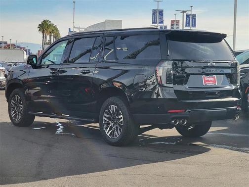 2026 Chevrolet Suburban Z71, 4WD