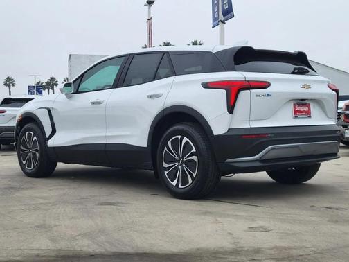 2026 Chevrolet Blazer EV AWD LT