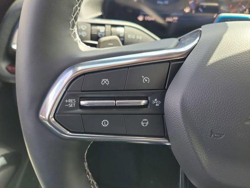 Sterling Gray Metallic 2026 Chevrolet Traverse AWD Z71