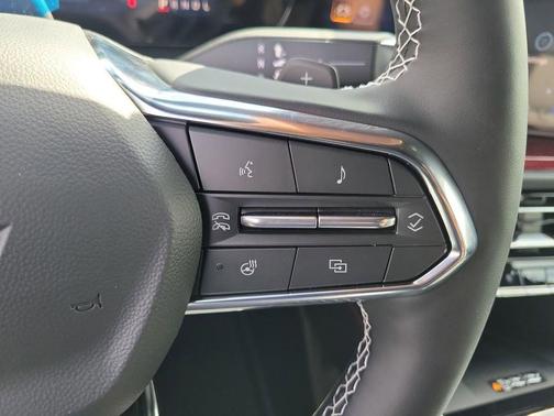 Sterling Gray Metallic 2026 Chevrolet Traverse AWD Z71