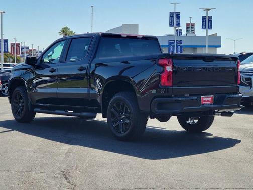 Black 2026 Chevrolet Silverado 1500 Custom