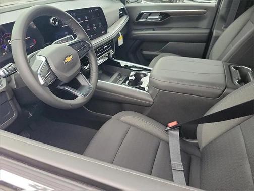 2025 Chevrolet Tahoe LS