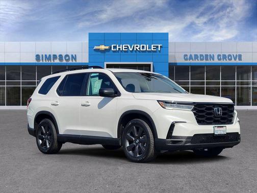 Platinum White Pearl 2025 Honda Pilot Sport