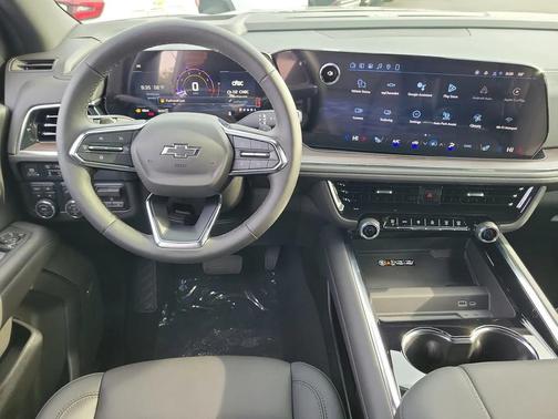 2026 Chevrolet Suburban Z71, 4WD