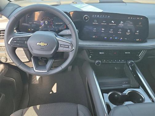 2025 Chevrolet Tahoe LS