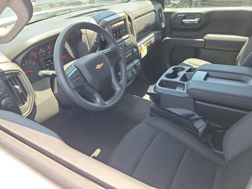 Summit White 2026 Chevrolet Silverado 1500 Custom