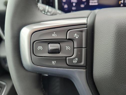 Summit White 2026 Chevrolet Silverado 1500 LT
