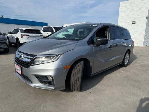 Lunar Silver Metallic 2019 Honda Odyssey LX
