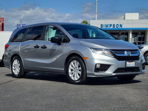 Lunar Silver Metallic 2019 Honda Odyssey LX