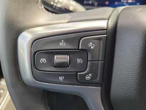 Summit White 2026 Chevrolet Silverado 2500 LT