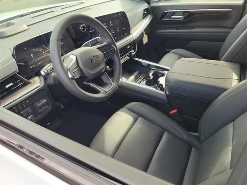 2026 Chevrolet Suburban Z71, 4WD