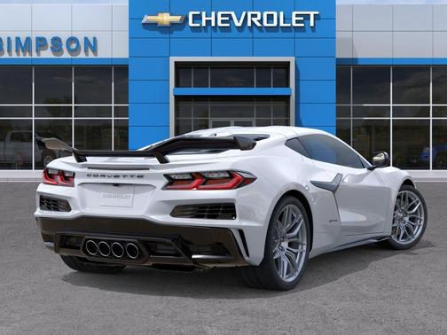 Arctic White 2026 Chevrolet Corvette Z06