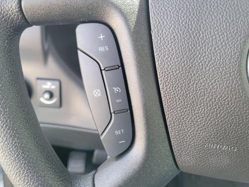 Summit White 2026 Chevrolet Express 3500 3500 Extended Wheelbase, WT, RWD