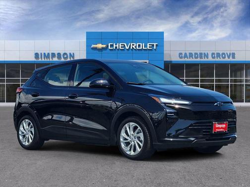 Mosaic Black Metallic 2027 Chevrolet Bolt LT FWD