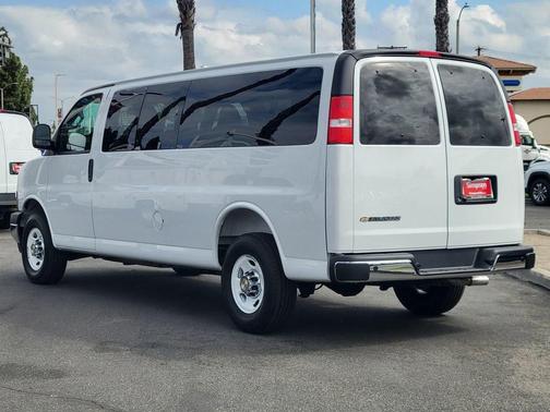 Summit White 2026 Chevrolet Express 3500 3500 Extended Wheelbase, LS, RWD
