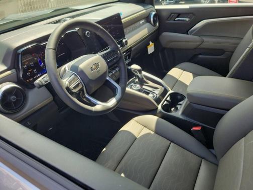 Sterling Gray Metallic 2026 Chevrolet Colorado ZR2