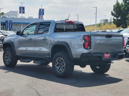 Sterling Gray Metallic 2026 Chevrolet Colorado ZR2