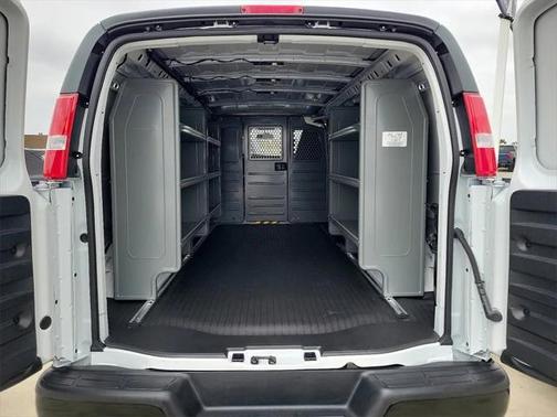 2025 Chevrolet Express 2500 RWD 2500 Extended Wheelbase WT