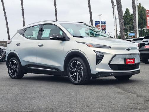 Silver Flare Metallic 2022 Chevrolet Bolt EUV FWD Premier