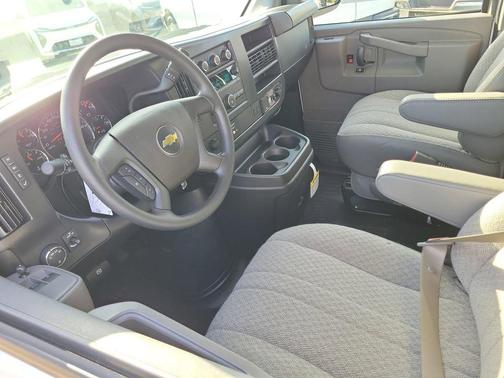 Summit White 2026 Chevrolet Express 3500 3500 Extended Wheelbase, WT, RWD