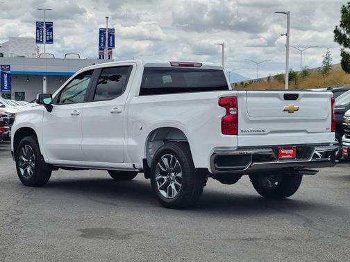 Summit White 2026 Chevrolet Silverado 1500 LT