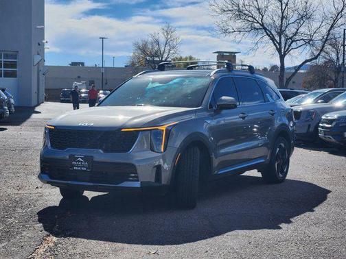 2025 Kia Sorento Plug-In Hybrid EX