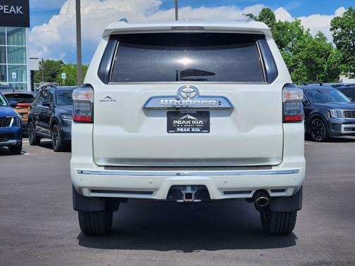 Blizzard Pearl 2017 Toyota 4Runner Limited
