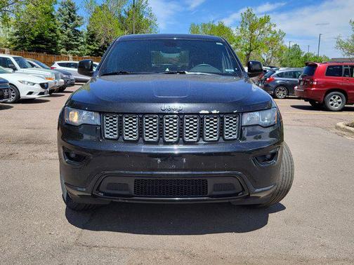 2017 Jeep Grand Cherokee Altitude