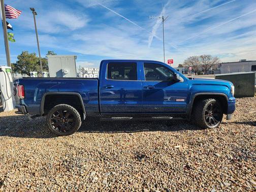 2017 GMC Sierra 1500 SLT