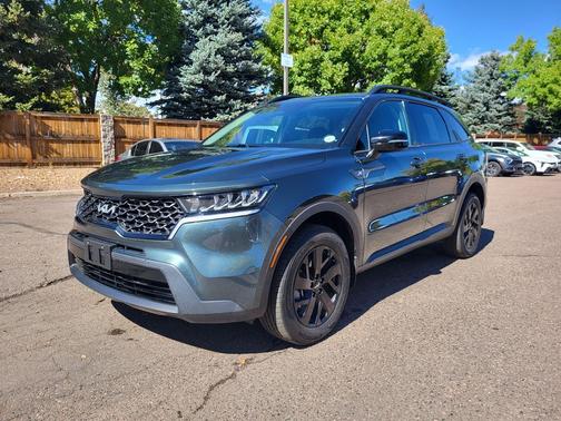 2022 Kia Sorento S