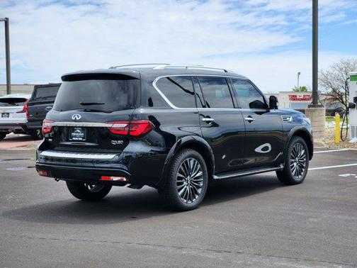 Mineral Black 2023 INFINITI QX80 PREMIUM SELECT AWD