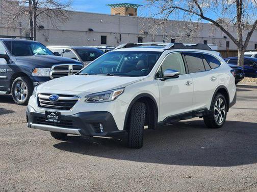 2022 Subaru Outback Touring XT